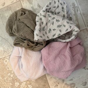 Set of 4 Lulu Moon Muslin Bassinet Fitted Sheets